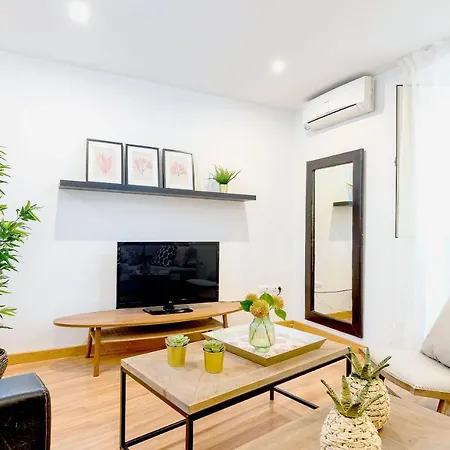 Genteel Marin Garcia Apartment