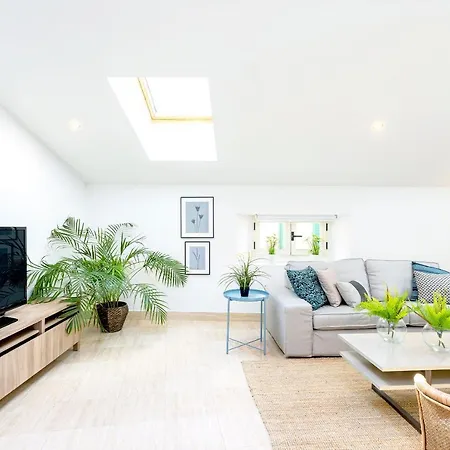 Genteel Marin Garcia Apartment Malaga