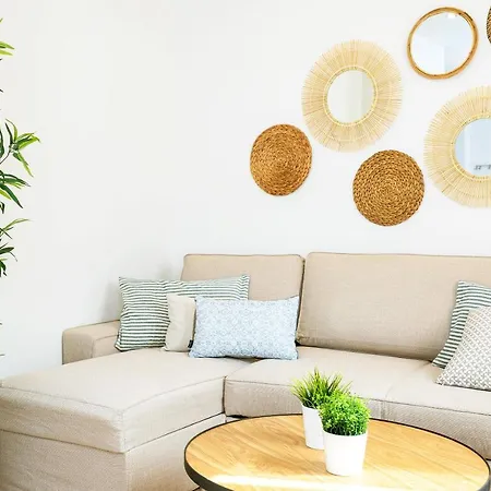 Genteel Marin Garcia Apartment Malaga